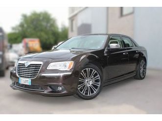 lancia thema 3.0 v6 multijet ii 239 cv executive