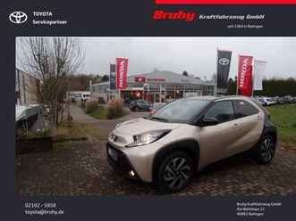 toyota aygo x s-cvt teamplayer sitzheizung v