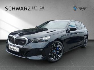 bmw i5 m60 xdrive touring komfortsitz360°acc799€mtl.