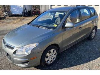 _______hyundai elantra touring wagon ______