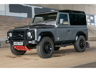 2015 land rover defender 90 xs