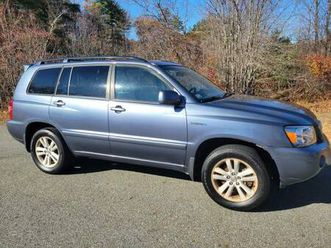 06 hybred highlander awd uber or lyft 4u? 7pass a