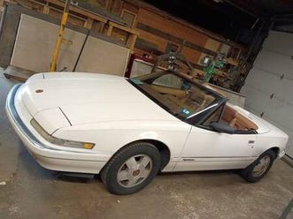 1990 buick reatta convertible
