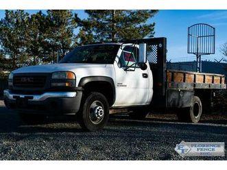 2005 gmc 3500 regular cab long bed work truck - $8,900 (johnson lane)