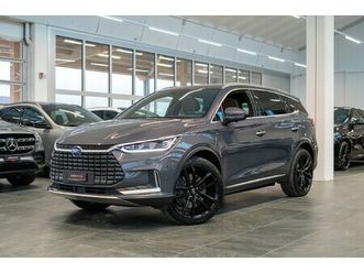 tang flagship 4wd 7sitzer / panorama / 360°kamera / headup