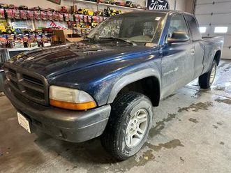 2002 dodge dakota 4wd sxt