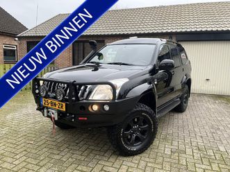 toyota land cruiser 3.0 d-4d executive hr blind van