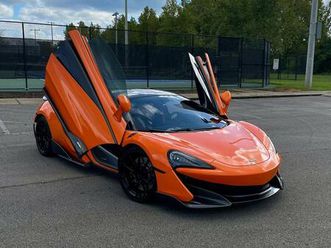 used 2019 mclaren 600lt w/ p1 carbon seats, interior carbon pkg, front lift, club sport pro
