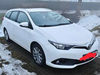 toyota auris ts 1,2 turbo active