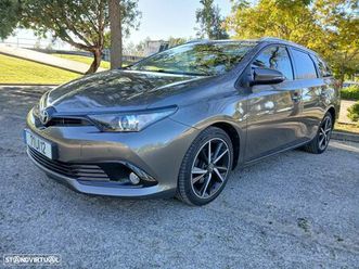 toyota auris touring sports 1.4 d-4d c.+p.sport+navi