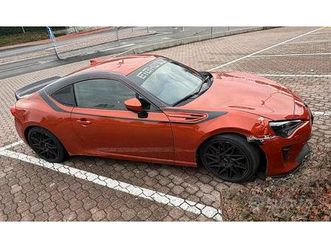 toyota gt86 2017 (orange limited edition)