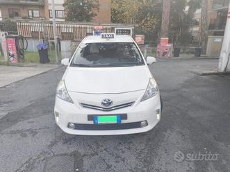 toyota prius+ 2014 (taxi)