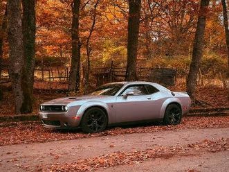 dodge challenger sxt plus con widebody permuto