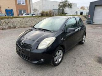 ② toyota yaris 1,4 d4d 2006 euro4 199000km controle ok — toyota — 2ememain