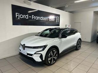 renault megane e-tech 60 techno 5d