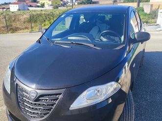 lancia ypsilon 1.3 m-jet s&s urban
