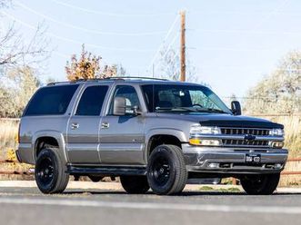2001 chevrolet suburban 2500 8.1