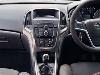 opel, vauxhall astra 1,4l 2010