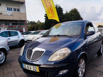 lancia ypsilon 1.2 i 135.000 kms ( viatura nacional ) novembro/05