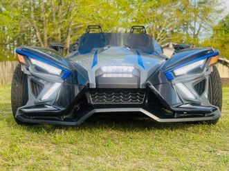2021 polaris slingshot technology pkg “r” extremely low miles