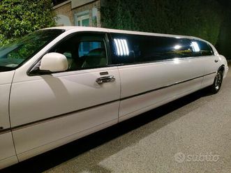 lincoln limousine