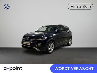 volkswagen t-cross 1.0 tsi style 110 pk automaat (dsg) | navigatie | parkeersensoren | apple carplay/android auto | stoelverwarming | voll. digitaal instrumente