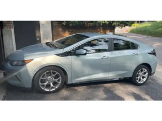 2018 chevrolet volt - one owner, low mileage, emerald mist