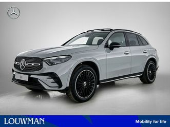 mercedes-benz glc 300e 4matic sport edition | premium pakket | trekhaak | treeplanken | rijassistentiepakket plus | nightpakket | 20'' multispaaks velgen | digi