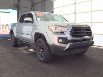 toyota tacoma sr5* crew cab* medium bed*