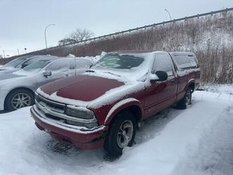 used 1998 chevrolet s-10 base