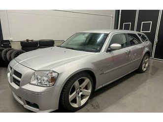 dodge magnum srt8 6.1 v8 hemi