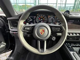 porsche 911 (992) carrera 4s pdk