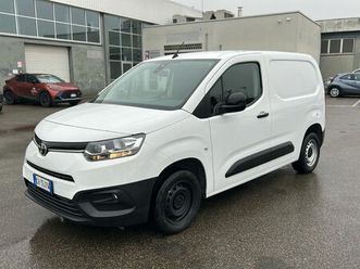 toyota proace city city 1.5d 100 cv s&s pl 4p. comfort del 2021 usata a piacenza