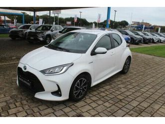 toyota yaris cross 1.5 hybrid 5p. e-cvt trend del 2021 usata a roma