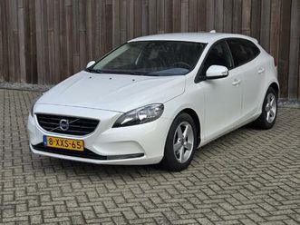 volvo v40 1.6 d2 kinetic business navigatie