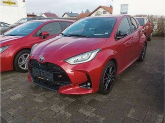 hybrid * gr sport * kamera