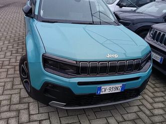 jeep avenger full-electric summit fwd 156cv auto del 2024 usata a alessandria