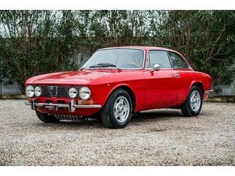 alfa romeo 2000 gt veloce