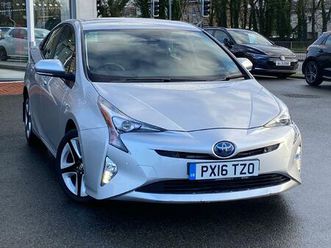 toyota-prius-business-edition-plus-hatchback's-1-8-vvt-h-business-edition-plus-cvt-euro-6