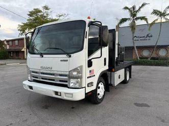 2013 isuzu npr-hd 2dr service body pest control