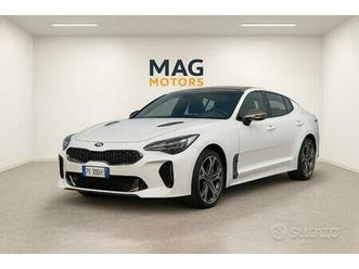 kia stinger 3.3 t-gdi awd at8 gt