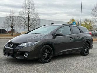 honda civic tourer 1.6 i-dtec lifestlye navi kitűnő állapot/ metál barna szín/ ülésfűtés/ digit klíma/ navi/ két kulcs