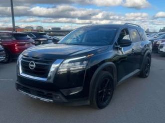 NISSAN PATHFINDER nissan-pathfinder-sl-carfax-2024-o-66-900-o-id