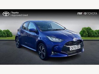 toyota yaris design hatchback's 1.5 vvt-h design e-cvt euro 6 (start/stop) 5dr