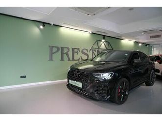 q3 rs 2.5 quattro s-tronic