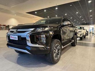 2.3 d club cab 4x4 super select intense