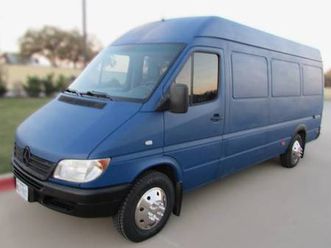 2004 dodge sprinter van high-top