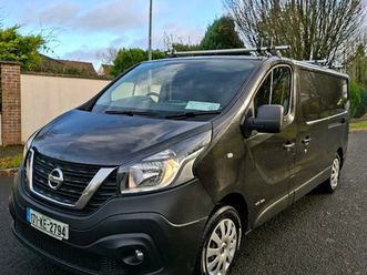 nissan nv300 2017 only 170km doe tax 7/26