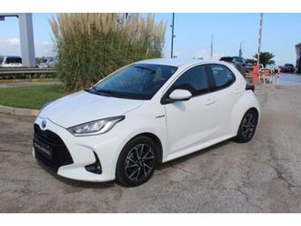 toyota yaris cross 1.5 hybrid 5p. e-cvt trend nuova a roma