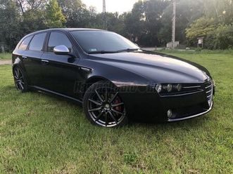 alfa romeo 159 sw 2.0 jtdm 16v distinctive
